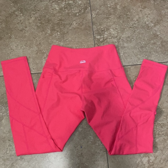 Leggings Size Small Pink By Along Fit - Picture 4 of 4
